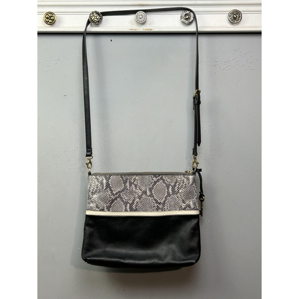 Fossil Crossbody Bag Womens Black Gray Snake Print Shoulder Purse Leather Zip